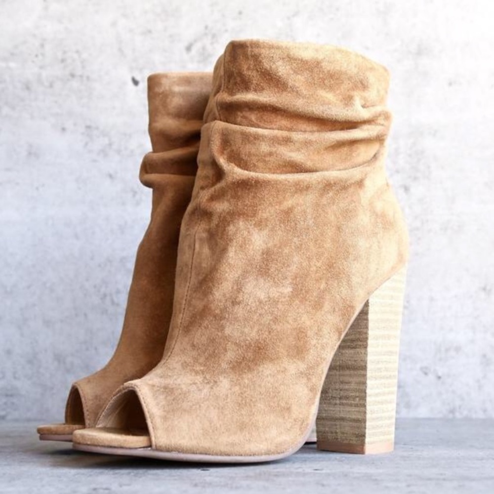 Camel Chinese laundry Kristin Cavalari heeled boot